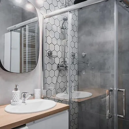 Deluxe * 克拉科夫